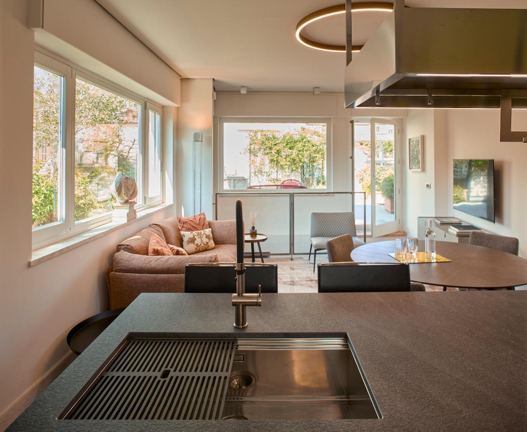 Palazzo Delle Pietre - Luxury Apartments 로마 외부 사진